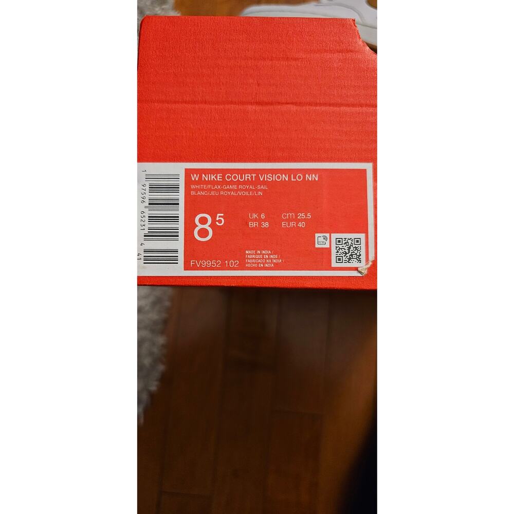 Nike Court Vision Low 
White / Flax Game Royal Sail 
NIB (no Lid) 
Wms Sz 8.5 - Picture 11 of 11